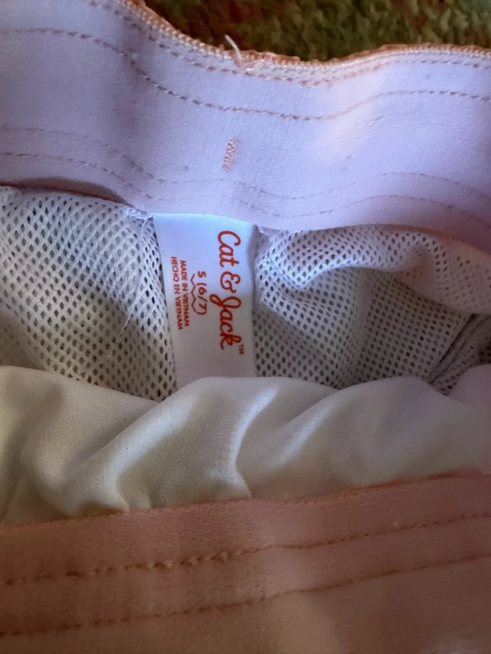 Target Boys' Swim Trunks Lot size small